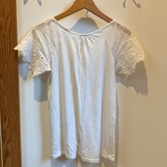 Roxy Flutter Lace Sleeve Top - Picture 5 of 9